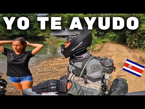 Una MUJER me AYUDA a PASAR un RIO DIFICIL de COSTA RICA 🇨🇷/Cap 124 /TRIPLTEK/ USHUAIA ALASKA en MOTO