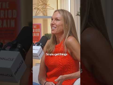 Ever wonder why you feel different at different points in your cycle? 🧠✨ Estrogen and progesterone