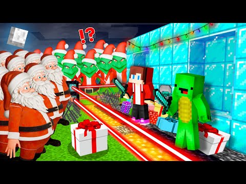 Dark SANTA CLAUS and GRINCH vs Security House in Minecraft Maizen JJ and Mikey - Challenge Maizen