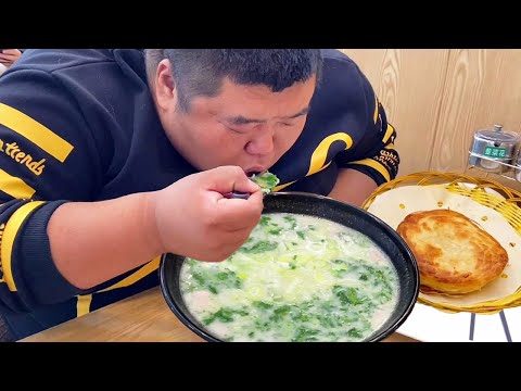 Haggis soup is renewed for free. Fat brother teaches young bosses a lesson!