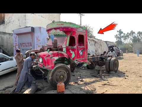 Old Bedford Truck Restoration || From Rust to Riches: Restoring an Old BedFord Truck to Perfection