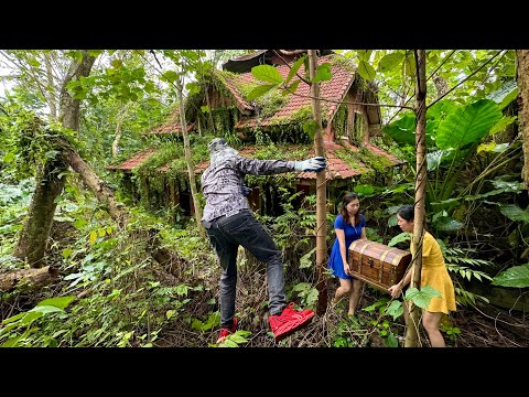 Surprisingly the two girls told us this overgrown house | clean transformation awesome satisfying