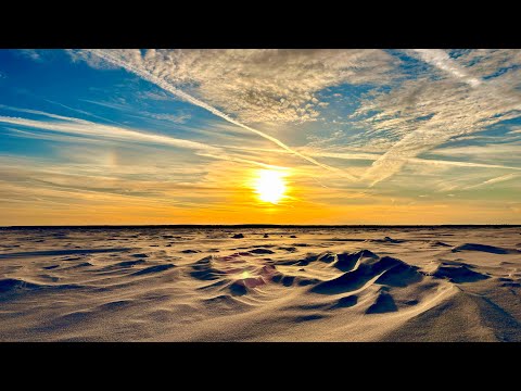 Sunset Hike on the Frozen Tundra of Lake Erie 02/09/29