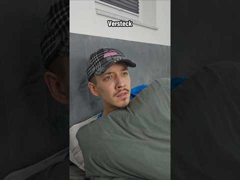 Unter der Decke ist man sicher🤣