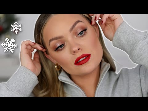 CLASSIC CHRISTMAS MAKEUP TUTORIAL! Red Lipstick Hacks, Tips & Tricks for Beginners! | Brianna Fox