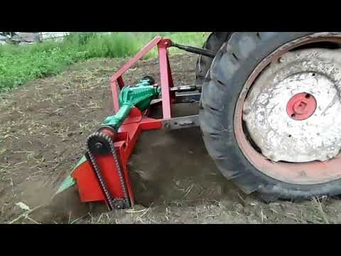 Первые испытания самодельной почва фрезы .