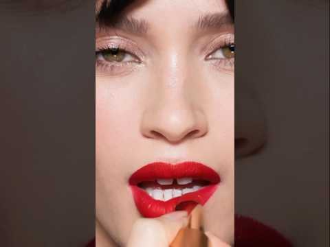 I heard Red Lips are trending 🙄#lisaeldridgemakeup #youtubeshorts