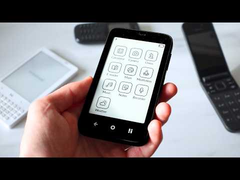 I Tried the “Perfect Dumbphone”. It’s Almost There.