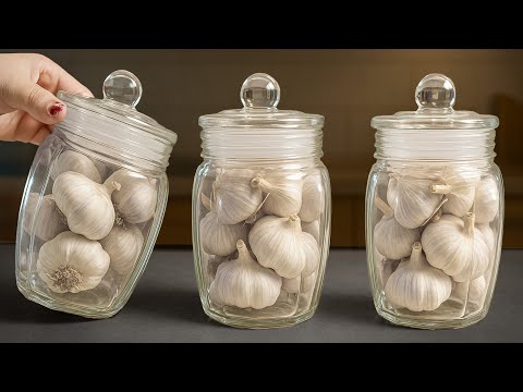 Don’t Let Garlic Go Bad – Preserve It for 12 Months Like This!