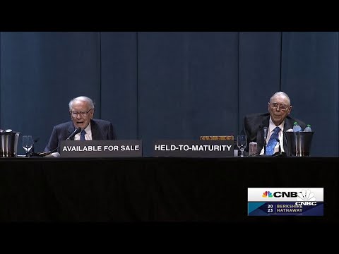 Warren Buffett: We don't know where the shareholders of banks are heading