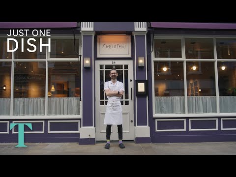 London's Only Michelin Starred Thai Chef Makes His Favourite Dish