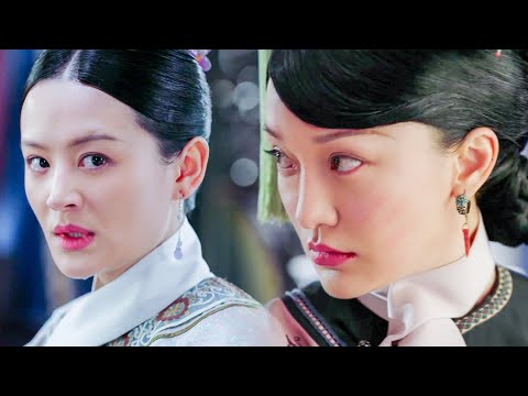 Aro framed Ruyi into confinement—one final glance left her trembling in fear.