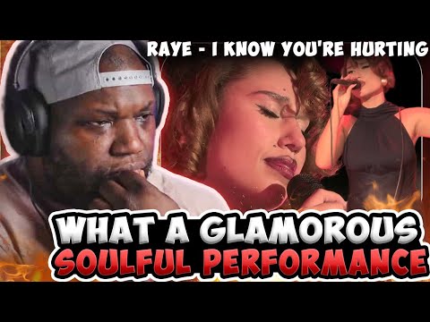 Vocalist Reactions - RAYE - I Know You're Hurting (Live at Lowlands 2025)