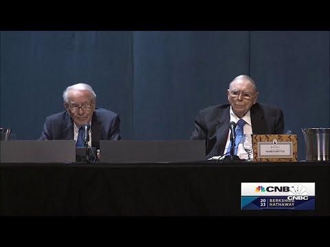 Warren Buffett on Apple stake: Apple is a better business than any other we own