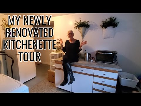 Tiny Kitchenette Tour | Living Comfortably, Simple, Efficiently | I Have Everything I Need!