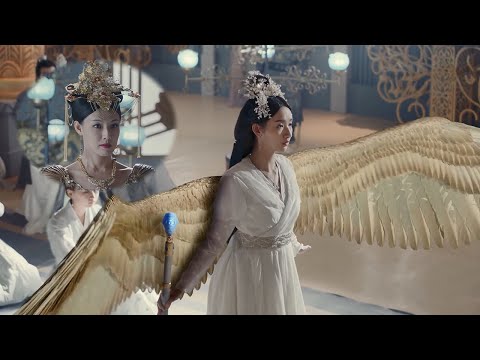 At enthronement ceremony, scheming girl slandered Cinderella and put her into prison