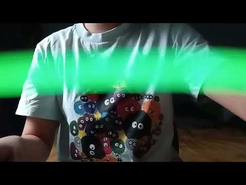 Christmas Advent Day 17 : ASMR Visual triggers (no talking)