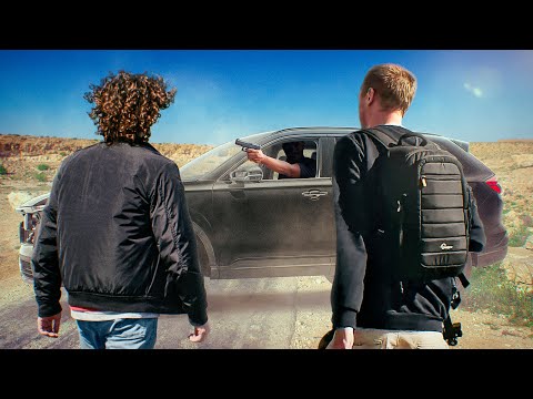 Des reporters français se font menacer par un colon israélien en Palestine