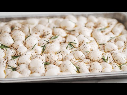 製作完美酥脆、氣孔氣噗噗的義式脆皮佛卡夏，妳需要這個秘密食材！ 無蛋、無奶、無糖、免酸種食譜