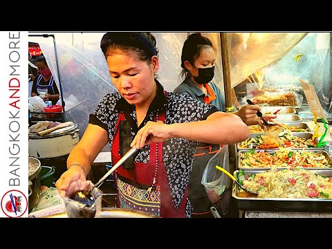 Best Bangkok STREET FOOD Market at Sunday Afternoon ❤️ 🇹🇭