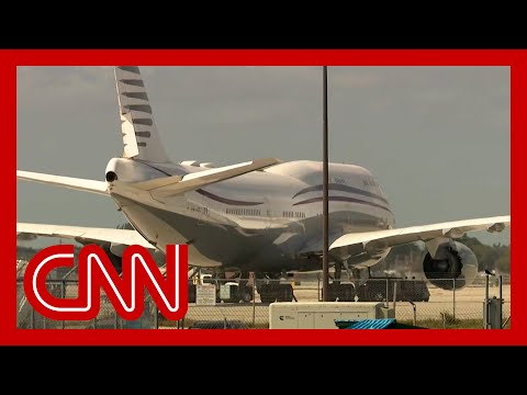Former White House Ethics lawyer reacts to Trump’s plans to accept plane gift from Qatar