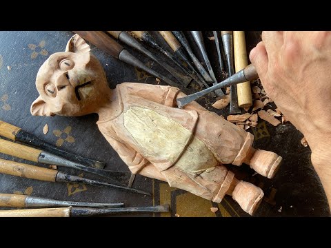 Transform Discarded Wood into Amazing Art | Easy Wood Carving Tutorial