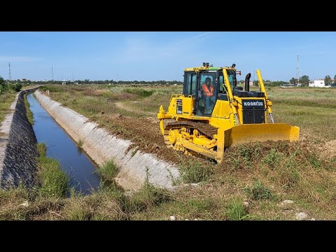 Wonderful Project! 100M DOZER Pushing & Clearing Land by Canal