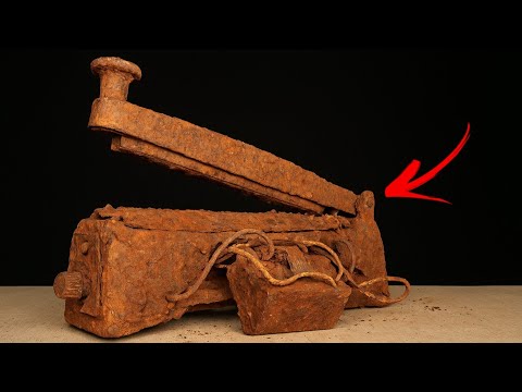 Rusty Antique Heat Sealer Machine Restoration