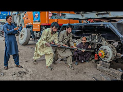 Pakistani Mechanic's Extreme Challenge Restoration Rear Suspension Shaft  Truck Back to Life