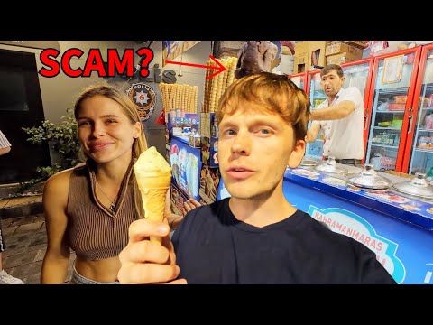 $10 Turkish Ice Cream?! Istanbul, Turkey (SCAM?) 🇹🇷