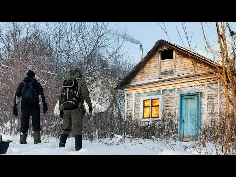 Forgotten Forest Settlement | From Ruin to Cozy Winter Shelter