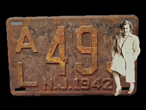 This 1942 New Jersey Plate Was Covered in Rust — Now It Looks Brand New