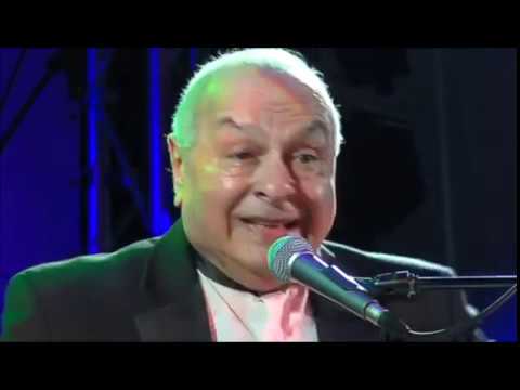 Левон Оганезов "Музыкальные истории и Пародии"