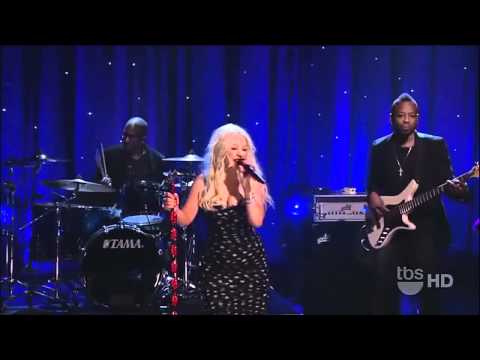 Christina Aguilera - Something's Got a Hold On Me [Live Conan O'Brien] HD