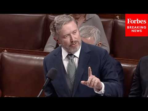 'Have We Learned Nothing?': Massie Rails Against 'Regime Change Experiments' After Iran Strikes