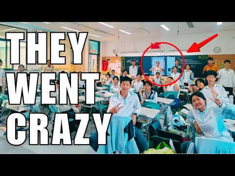 Foreigner Speaks Chinese in School 🇨🇳 The Reaction Was Priceless!