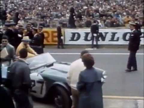 Triumph TR4 (TRS) - 1961 Le Mans 24hrs (10th June 1961)