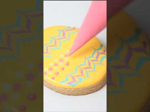 Easter Egg #howtodecoratecookies #cookies #sugarcookies #royalicing