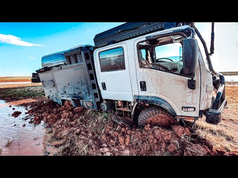 STRANDED on the BINNS TRACK - BOGGED in our ISUZU NPS 4x4