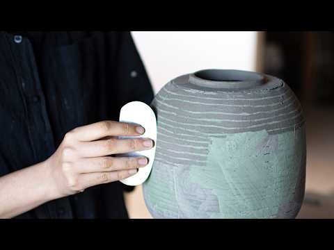 How to make a ceramic slab vase: with an engobe trick