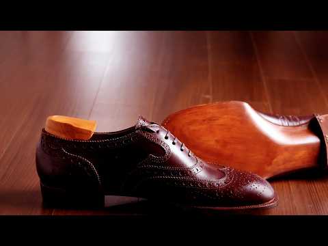 Making Handmade Fiddleback Waist Full Brogue Leather Oxford Shoes