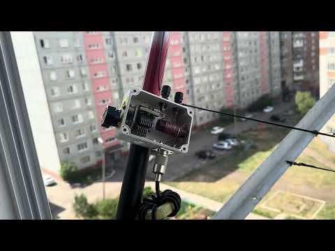 Вертикал 1/2 на 27 МГц. На балконе.