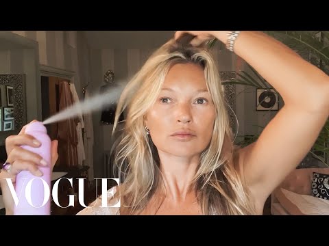 Kate Moss's Guide to Cool-Girl Beauty | Beauty Secrets | Vogue