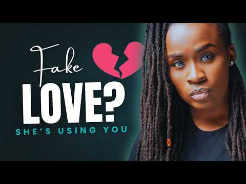 5 Signs She’s Pretending to Love You (Don’t Ignore #3)