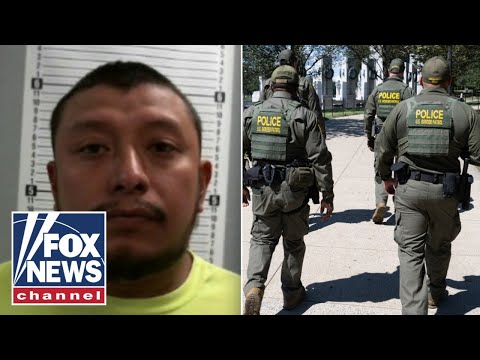 NEW: Alleged gang leader charged with offering bounties on Border Patrol