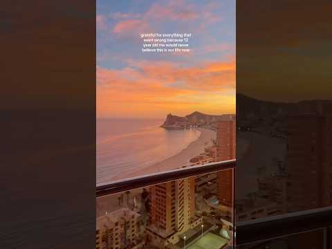 life can be unpredictable ❤️ #luckygirl #travel #twenties