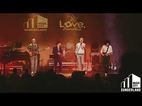 Paul Smith, The Futureheads and Field Music - Under Pressure