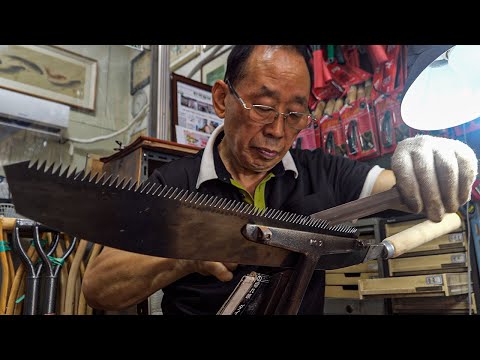 Amazing Handcrafted Saw-Making Process by Korea’s Only Saw Maker with 63 Years of Mastery