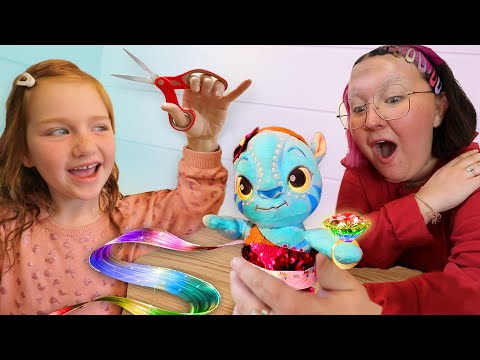 CRAFTS with ADLEY & ALLi ✂️ Making Baby Clothes DIY and fun Fashion Show! how to make doll costumes!