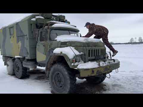 Cold start - Warming Up My ZIL 131 the Siberian Way!